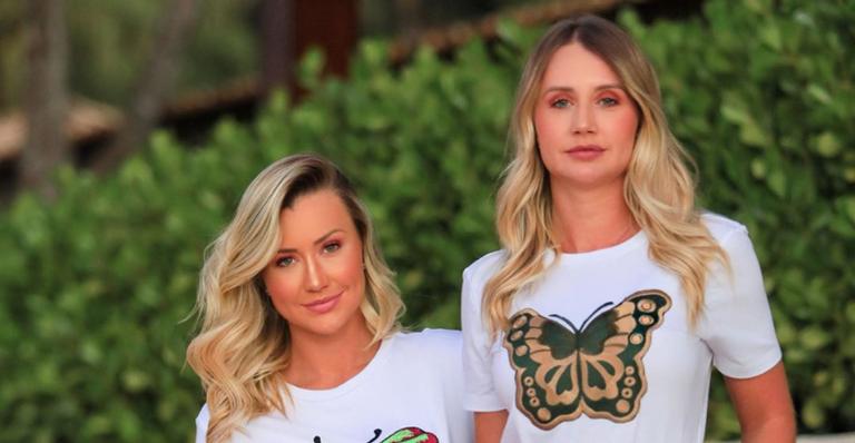 Ana Paula Siebert combina look com a irmã e brinca: ”Gêmeas”