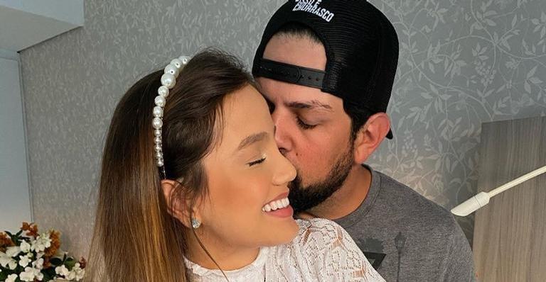 Através de fotos, Biah Rodrigues mostra trajetória ao lado de Sorocaba: ”Especial”