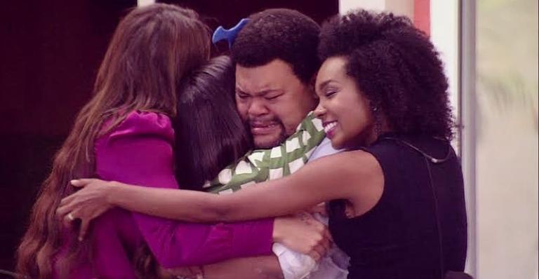 Thelma Assis relembra momento emocionante que viveu no BBB ao lado dos finalistas do programa
