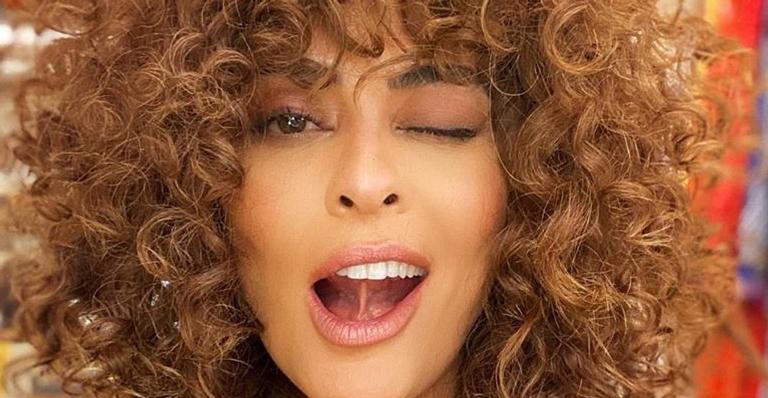 Juliana Paes surge maravilhosa com roupa de praia chiquérrima e coleciona elogios: ”Perfeita!”