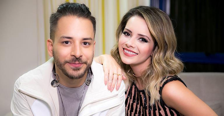 Fãs se empolgam com exibição da série de Sandy e Junior na TV: ”Chorei muito”