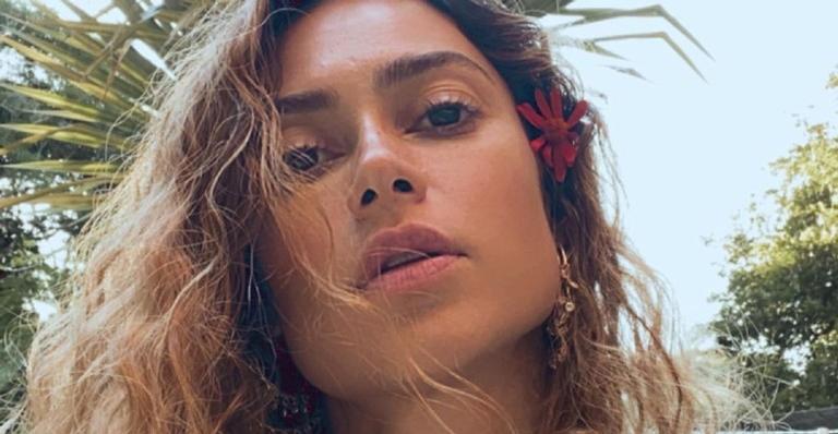 Thaila Ayala faz brincadeira com expectativa e realidade de fotos pós treino e arranca risadas