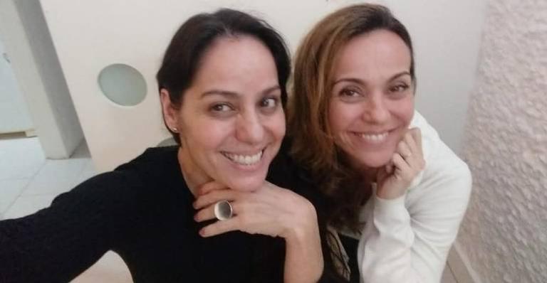 Claudia Mauro homenageia Flavia Monteiro: ”Feliz aniversário minha irmã caçula”