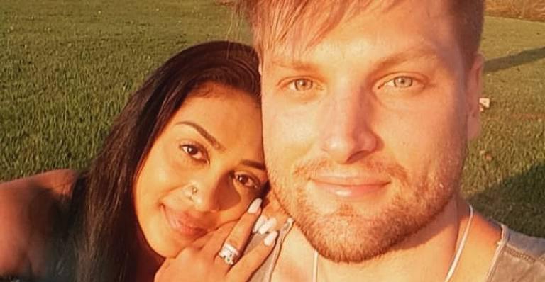 Ex-BBB Amanda Djehdian comemora 2 anos de casada: ”Cada dia consigo te amar mais”
