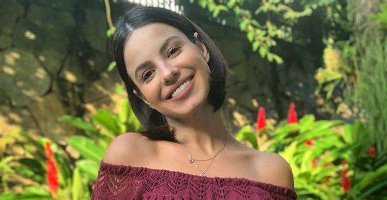 Grávida de seu primeiro filho, Sthefany Brito mostra decoração do quarto do bebê