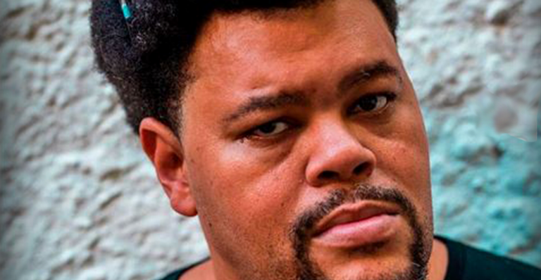 Babu Santana fala sobre representatividade negra e revela grande sonho!