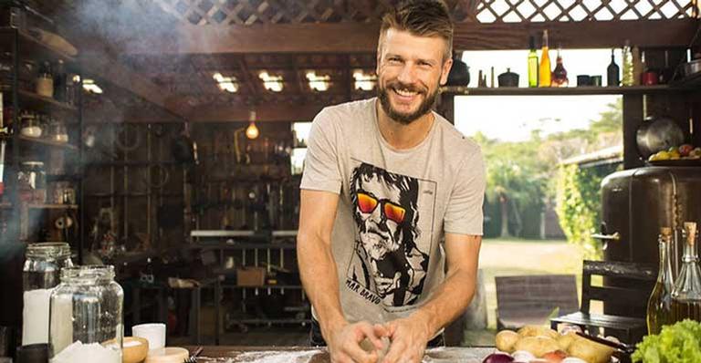 Rodrigo Hilbert entra para o time do programa semanal ‘É De Casa’