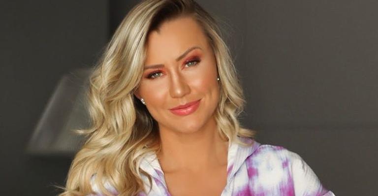 Ana Paula Siebert compartilha clique inédito de sua família e se declara: ”Minha riqueza”