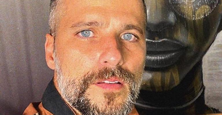 Bruno Gagliasso encanta ao exibir momento fofíssimo com o filho recém-nascido, Zyan: ”Amor”