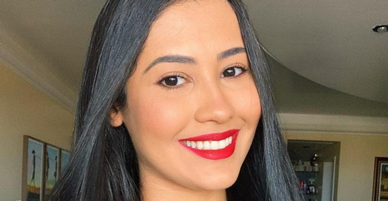 Thaynara OG posta clique do passado e relembra seu antigo visual: ”TBT do cabelão”