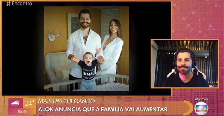 Alok fala sobre nova gravidez de Romana: ”Foi feito no dia da live”