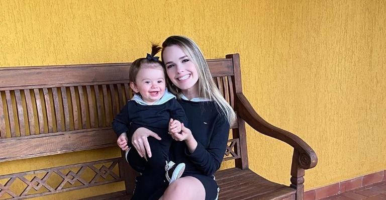 Thaeme diverte seguidores ao exibir vídeo fofíssimo de sua filha, Liz: ”Altos memes todos os dias”