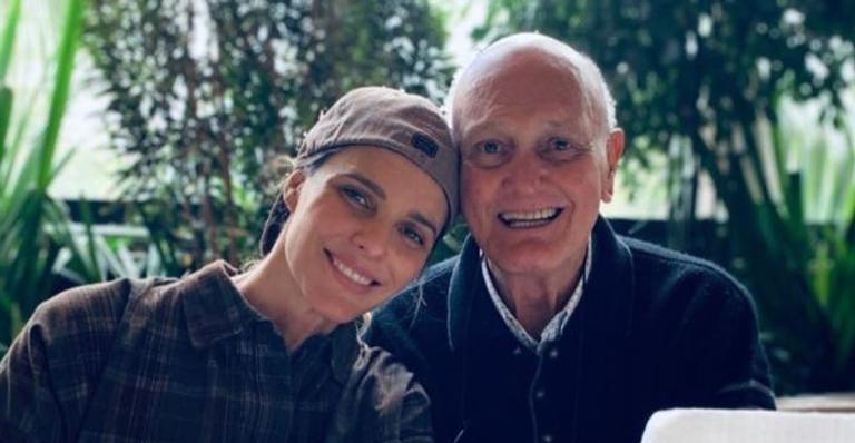 Fernanda Lima lamenta a morte do pai com homenagem emocionante: ”Seguirá me guiando até o meu fim”