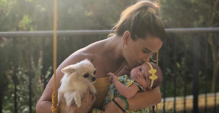 Dany Bananinha compartilha cliques fofos com a família e encanta web