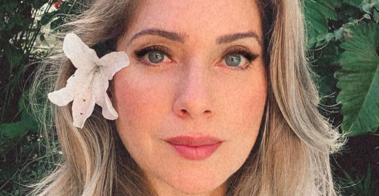 Letícia Spiller surpreende seguidores com inusitada pose de Yoga: ”Não tente fazer sozinha”