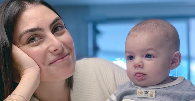 Mariana Uhlmann comemora 5 meses do filho caçula, Vicente, com vídeo em família