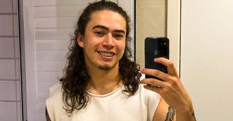A fila andou? Whindersson Nunes é flagrado na casa de nova affair, segundo colunista