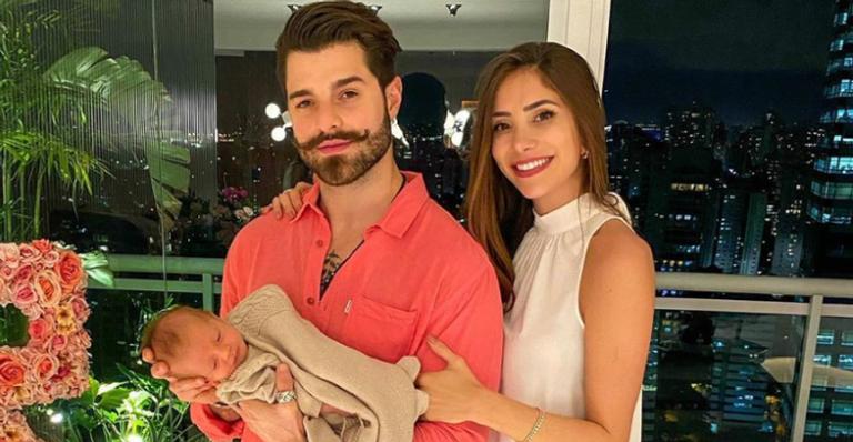 Alok comenta sobre a previsão de nascimento do segundo filho: ”Mesma data que o Ravi”