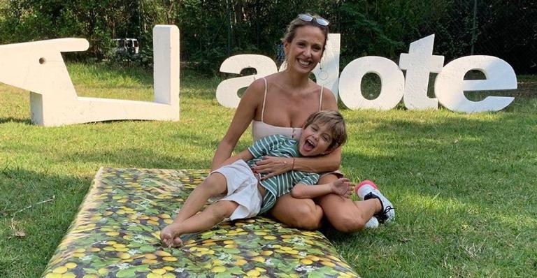 Luisa Mell compartilha momento fofo do filho: ”Caiu o primeiro dentinho do Enzo”