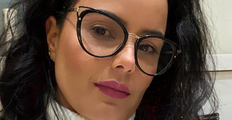 Luciele Di Camargo curte lindo pôr do sol na praia e encanta fãs: ”Que linda!”