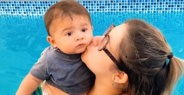 No seu aniversário, Marília Mendonça posa com o filho Léo: ”Meu maior presente”