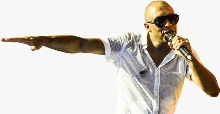 Salgadinho lança novo EP e anuncia live beneficente com participações especiais