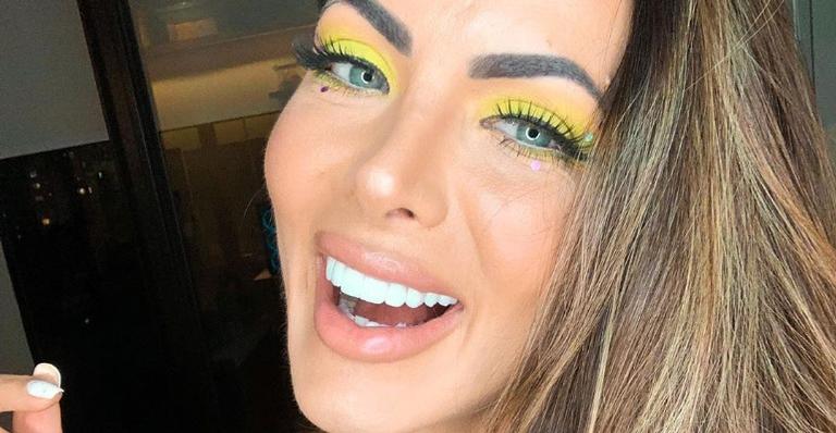 Orgulhosa! Carla Prata se derrete ao postar foto com o filho: ”Esse é um verdadeiro príncipe”