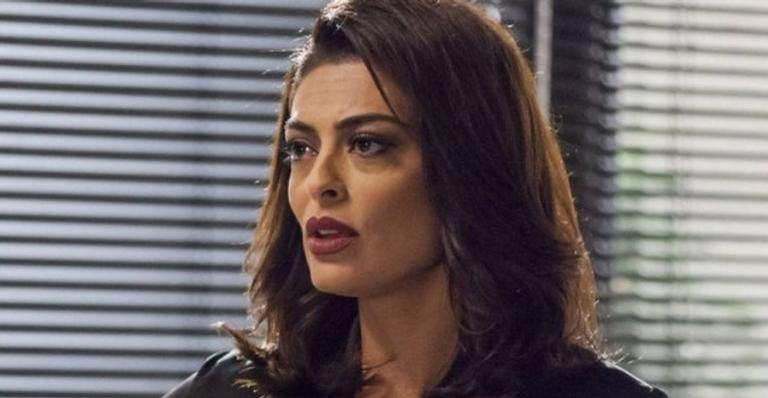 Carolina leva tapa na cara após revelar passado de Eliza em ‘Totalmente Demais’