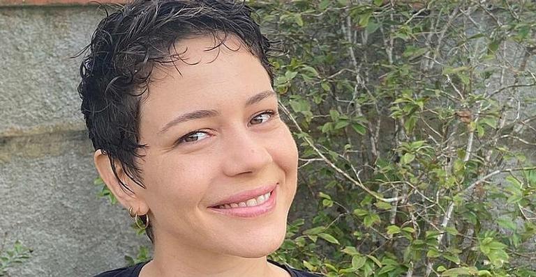 Leandra Leal relembra corte de cabelo antigo e arranca elogios nas redes sociais