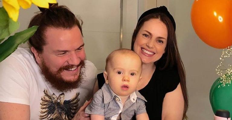 André Polonca e Amanda Pereira comemoram primeiro aniversário do filho com festa temática em casa