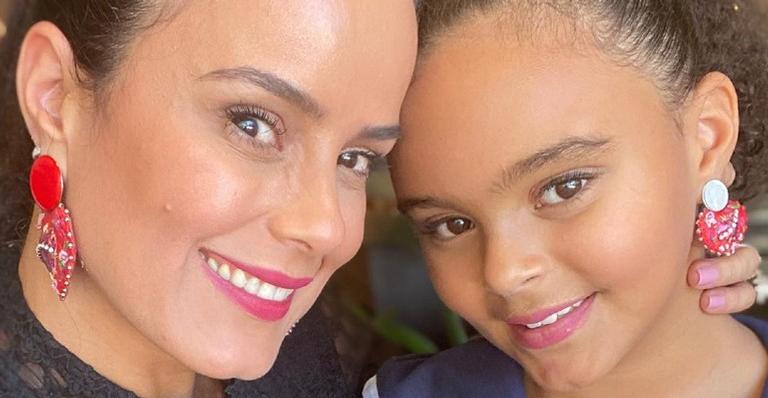 Luciele Di Camargo faz homenagem emocionante no aniversário da filha: ”10 anos da minha princesa”