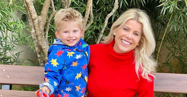 Karina Bacchi e Enrico se divertem em tarde de brincadeiras: ”Brincar na terra”