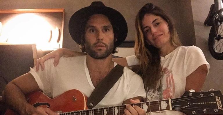 Dudu Azevedo se declara à esposa no aniversário: ”Eu casei com a Nanda antes até dela saber”