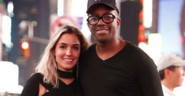 Mumuzinho faz declaração de aniversário para a esposa: ”Vou estar sempre aqui para você”