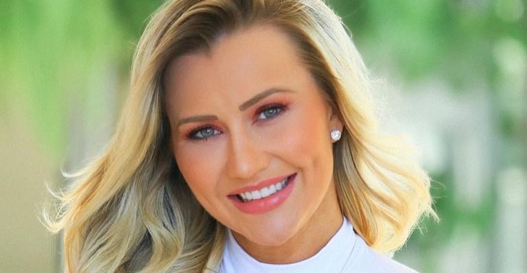 Ana Paula Siebert impressiona ao mostrar detalhes de banheiro super luxuoso de sua mansão