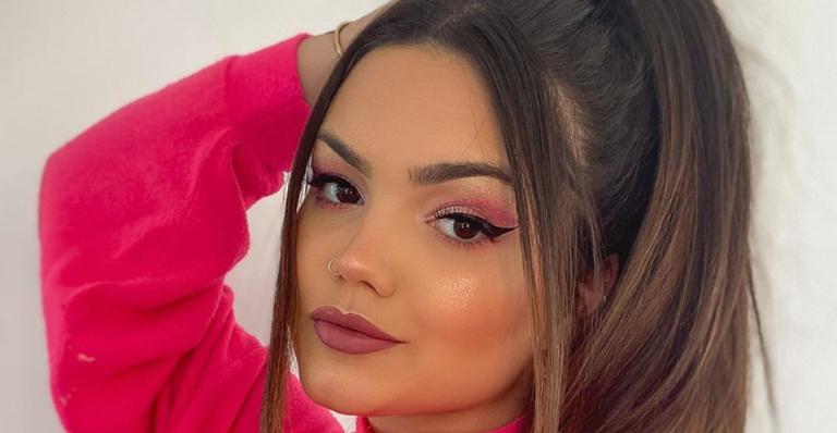 Suzanna Freitas impressiona ao posar com a avó: ”Fala serio! Parece que é minha avó?”