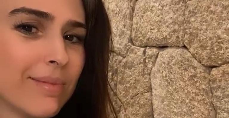 Tatá Werneck compartilha clique fofíssimo de sua infância