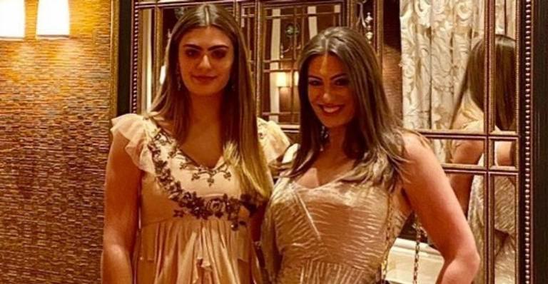 Elaine Mickely celebra aniversário da filha: ”Te amo mais que tudo”