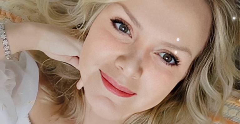 Eliana surge deslumbrante e arranca elogios dos fãs: ”Linda”