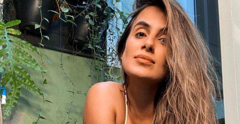 Ex-BBB Carol Peixinho abre álbum de fotos icônico e fãs elogiam: ”Maravilhosa”