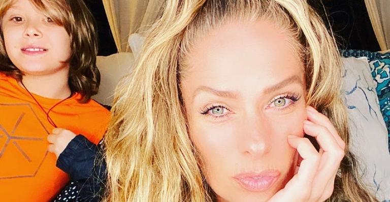 Depois de celebrar o aniversário do filho, Adriane Galisteu posta clique divertido com ele