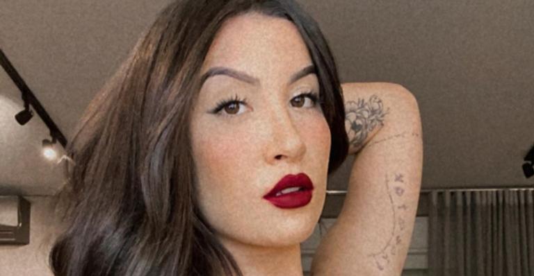 Bianca Andrade recebe elogios ao posar usando apenas maiô: ”Uma deusa mesmo”