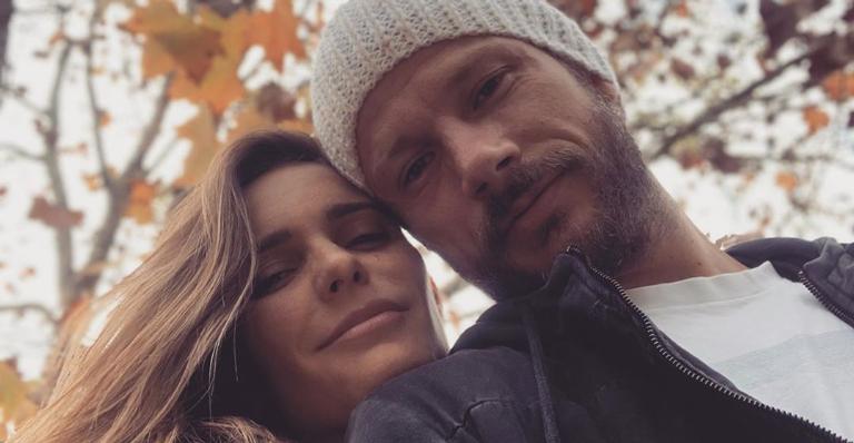 Rodrigo Hilbert relembra cenas do ‘Amor e Sexo’ e faz homenagem à Fernanda Lima: ”Que orgulho”