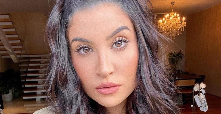 Bianca Andrade dispensa sutiã e posa belíssima só de top branco: ”Que mulherão!”