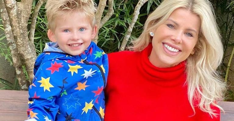 Karina Bacchi celebra 3 anos de Enrico com homenagem emocionante: ”Melhor presente da minha vida”