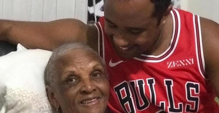 Neto de Chica Xavier faz emocionante homenagem após morte da avó: ”O ser mais incrível!”