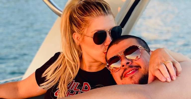 Paula Vaccari presta homenagem de aniversário ao marido, Cristiano: ”Amor da minha vida”