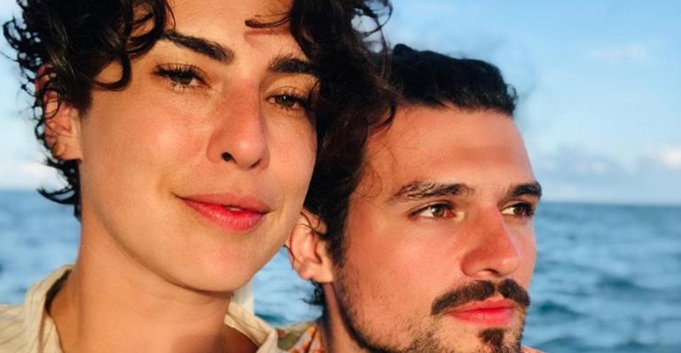 Fernanda Paes Leme publica clique com o irmão e comenta sobre o projeto da websérie ‘Fake Live’