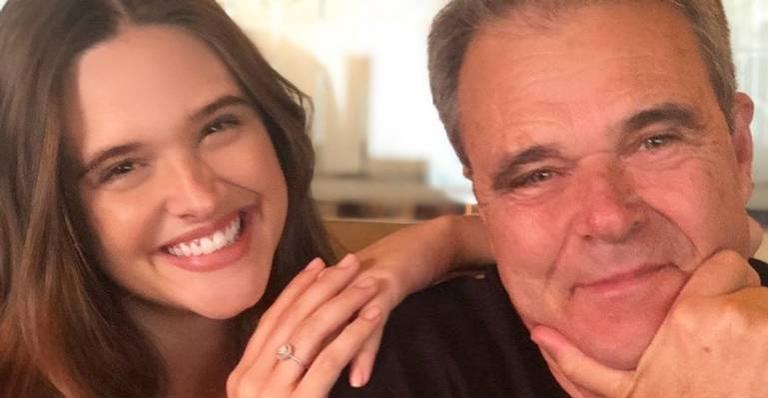 Juliana Paiva relembra momentos com o pai e faz declaração: ”Te amo daqui até a eternidade”