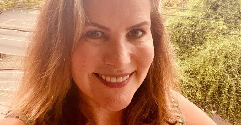 Renata Ceribelli relembra época de modelo: ”Reparem na desenvoltura e na expressão facial”